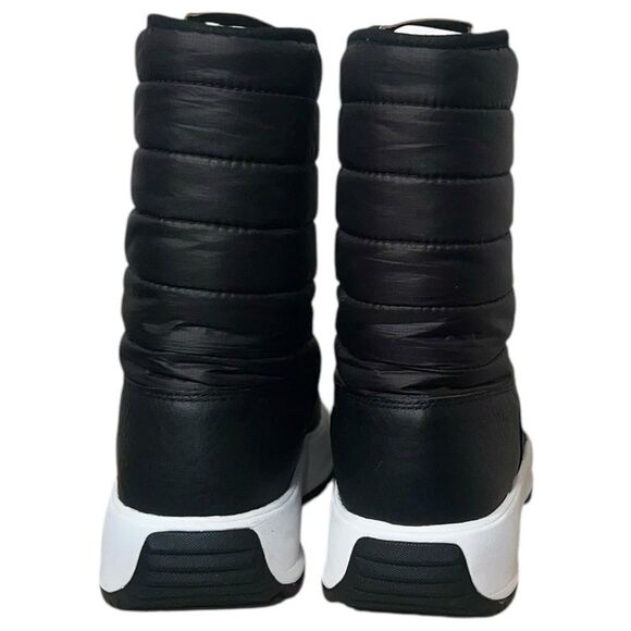 The North Face Women’s Ozone Park Winter Pull-On Boots (7) - Picture 3 of 12